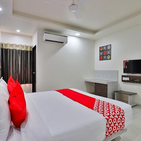 Oyo 23174 Hotel Parth Inn Dwarka (Gujarat) Exterior photo