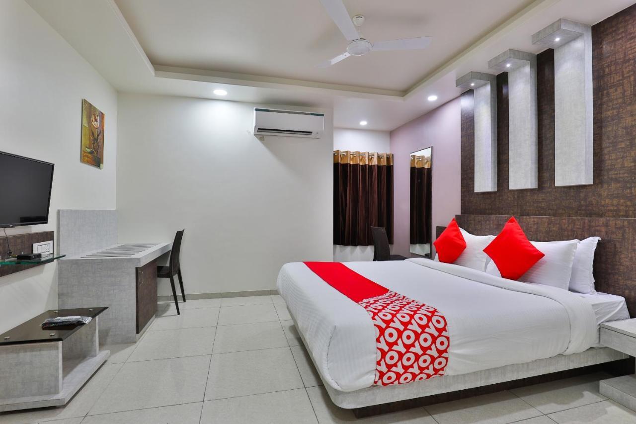Oyo 23174 Hotel Parth Inn Dwarka (Gujarat) Exterior photo